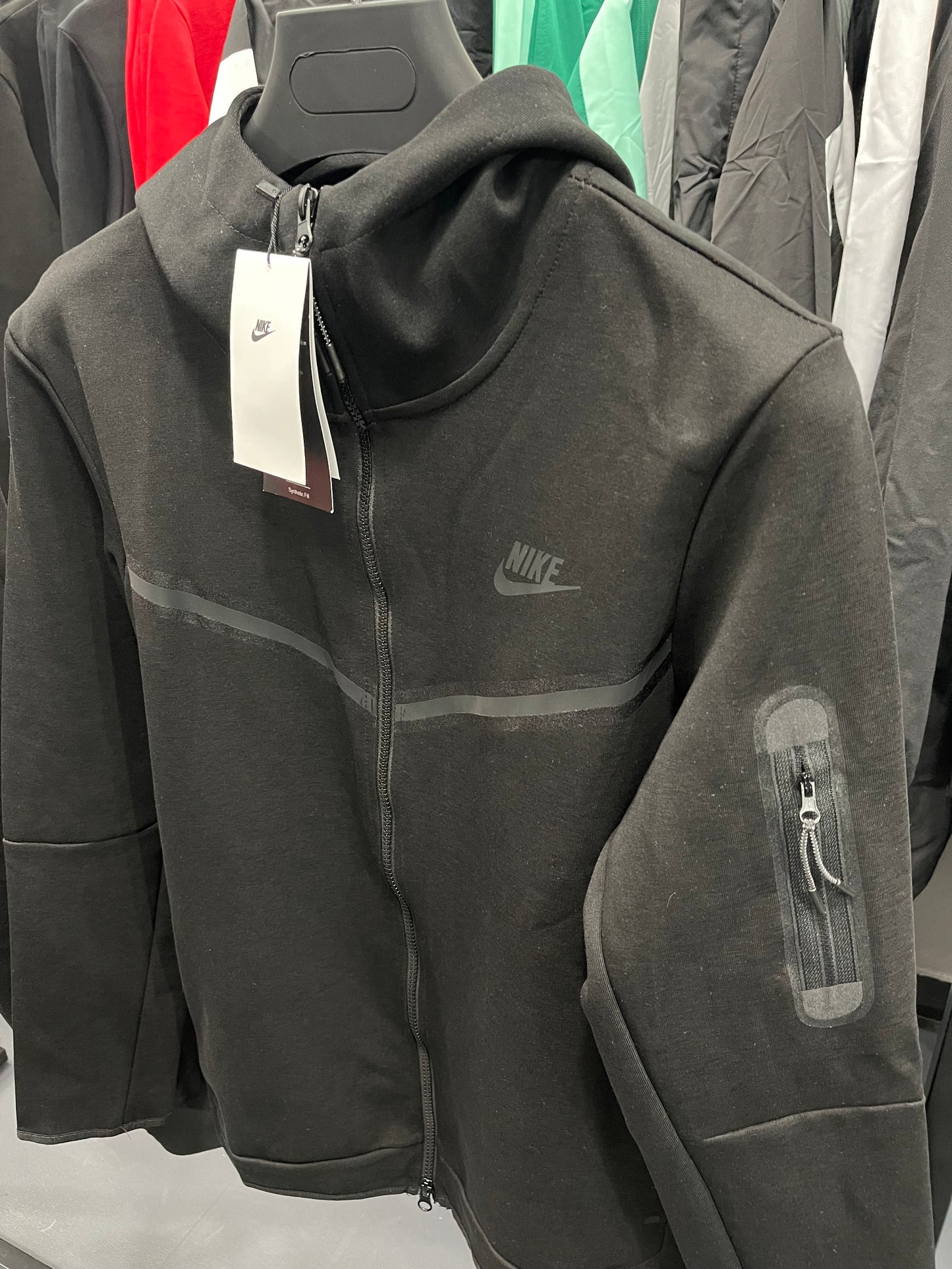 Nike Tech Fleece-Μαύρο